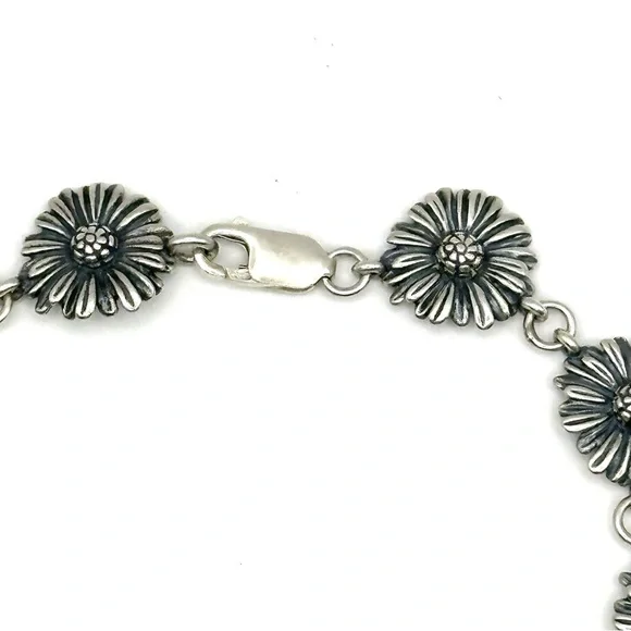 Lagos Silver Daisy Link 16.5” Necklace - Picture 4 of 7
